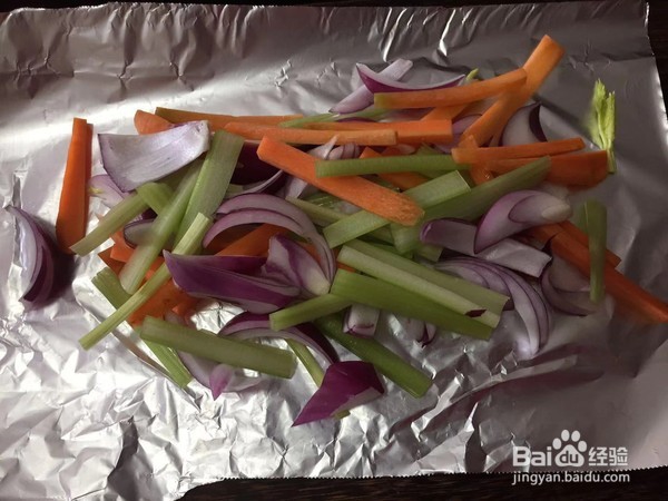 咸鲜味锡纸牛肉的家庭制作方法