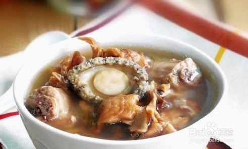 排骨炖鲍鱼的做法