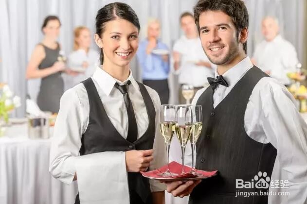 怎样才能够做一名合格的服务员