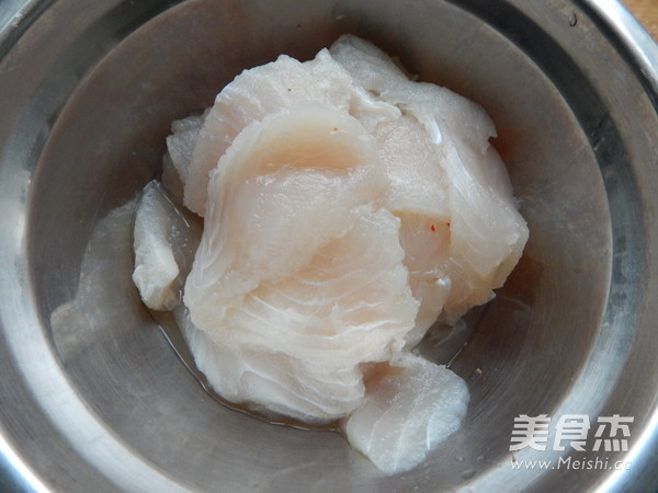鱼片蒸粉丝的做法