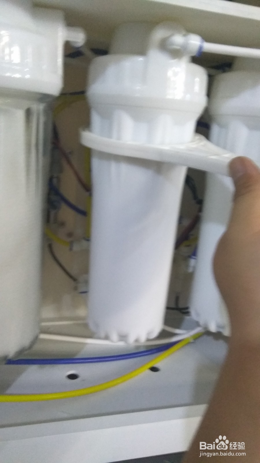 纯水机/净水机滤芯在没有扳手的情况下如何更换
