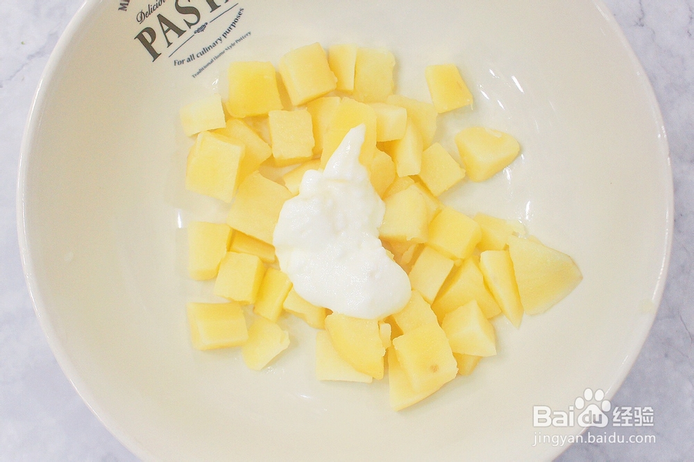 美味挡不住的火腿土豆泥沙拉三明治