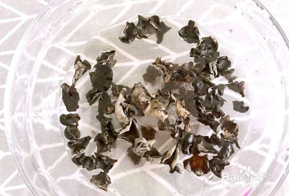凉拌木耳的做法