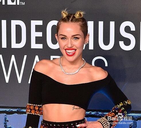 萌妹子必备法宝——萌系双丸子，萌萌哒好心情