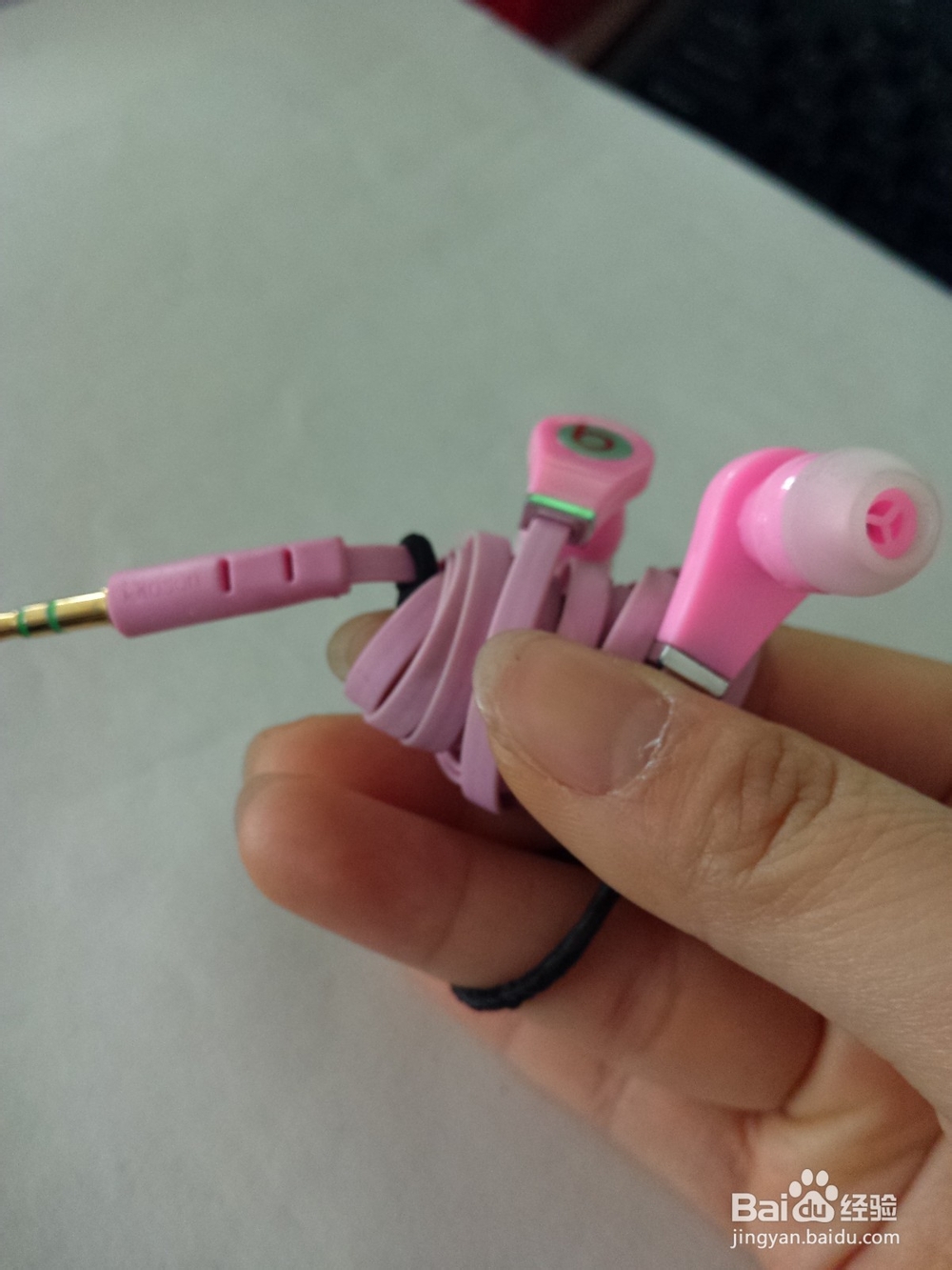 最简单缠耳机线的方法