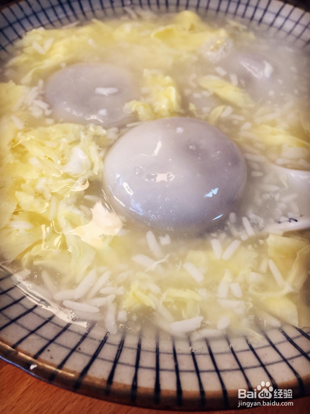 非常简单的黑芝麻汤圆