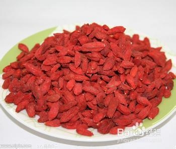 夏季DIY美丽面膜：[12]枸杞牛奶面膜