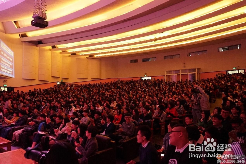 男生性格内向怎么办