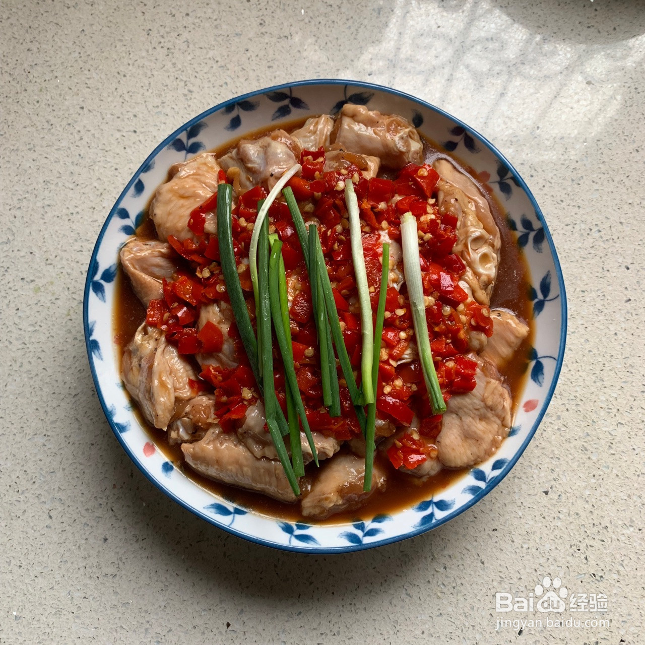 剁椒蒸鸡翅的做法