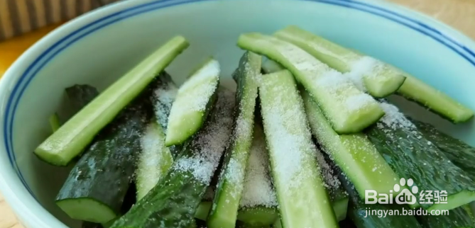 如何做腌黄瓜？