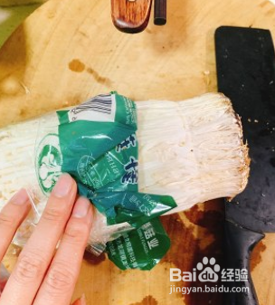 油泼金针菇的做法