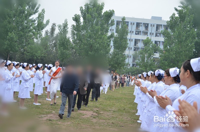 如何举办5.12护士节暨授帽仪式活动