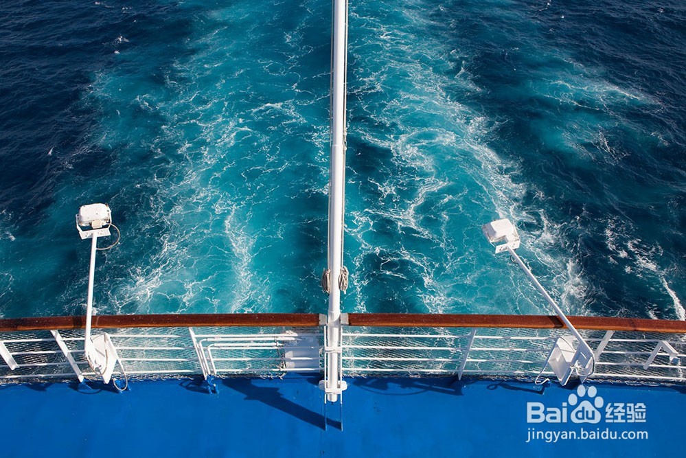 遇到沉船溺水的自救方法