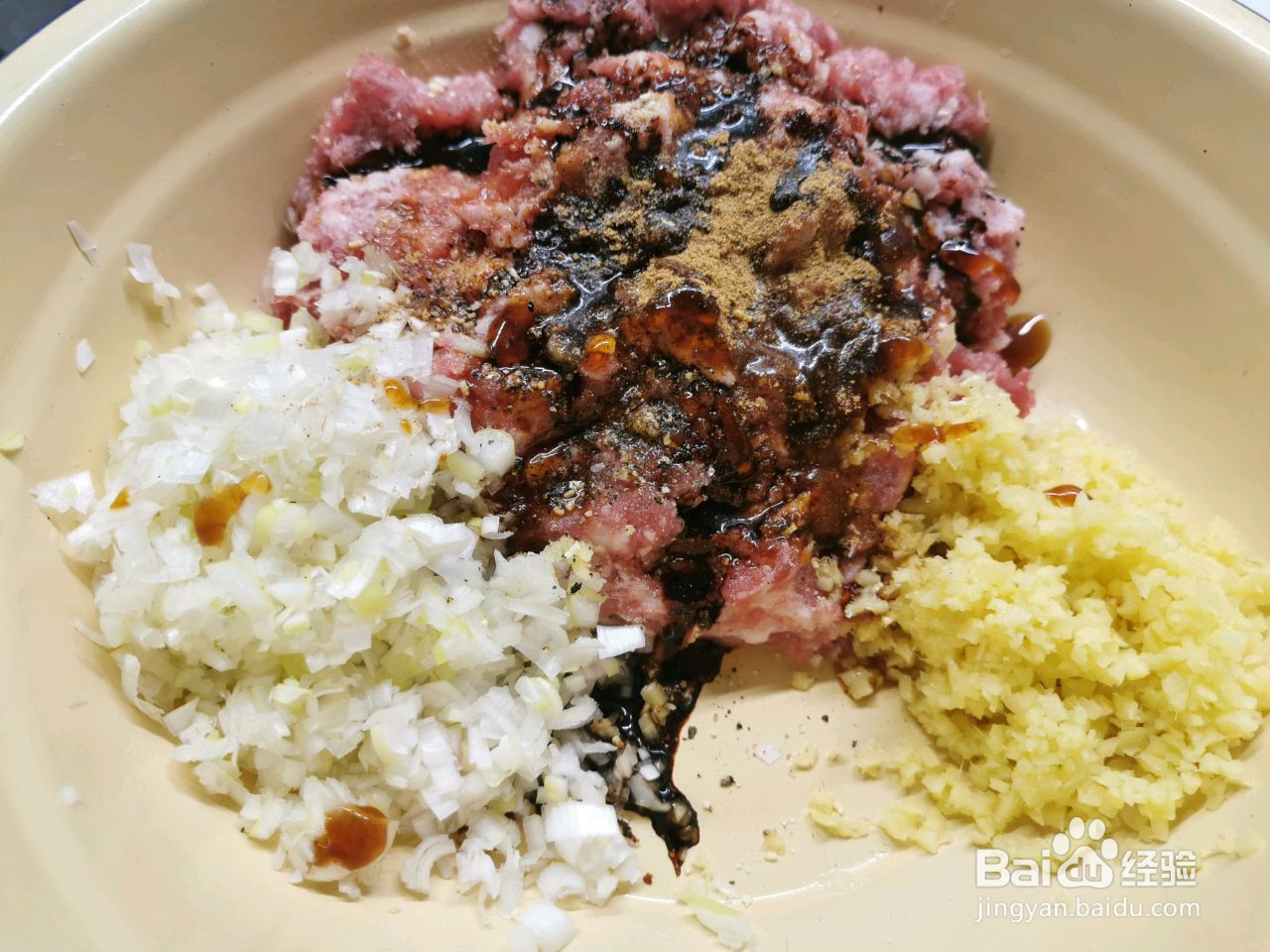 双色萝卜饺子的做法