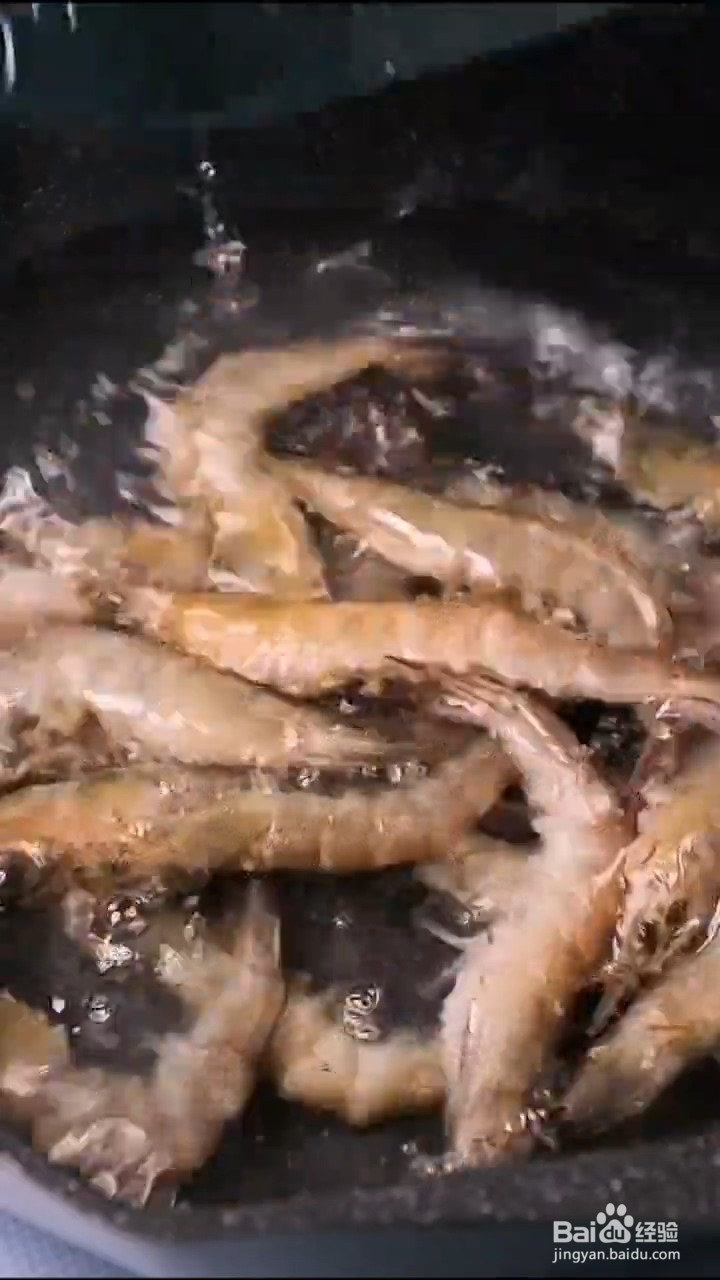 如何制作家庭版香辣大虾