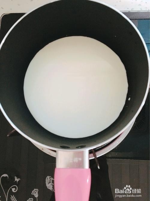 椰丝牛奶小方糕