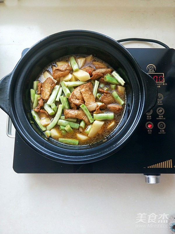 豆角土豆焖面