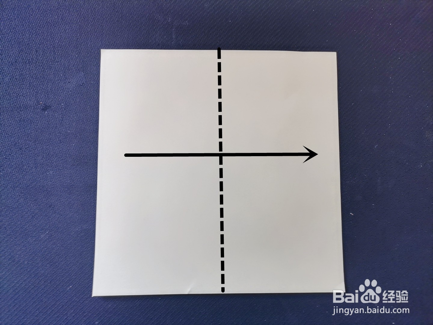 如何用彩色纸剪出双喜蝴蝶