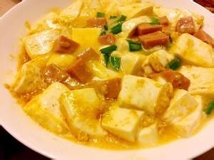 私房菜蟹黄豆腐