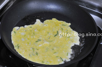 黄金菠萝芝士蛋堡