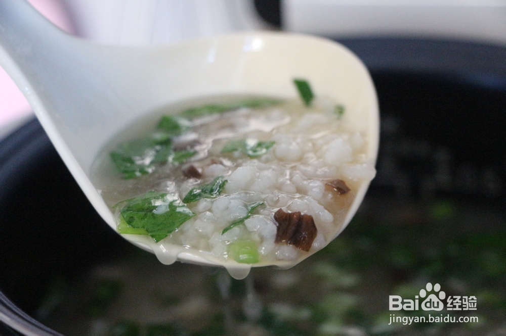 新手适合做的香菇鸡肉粥