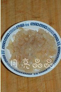 过年餐桌上最受欢迎的一道菜－－凉拌海蜇头