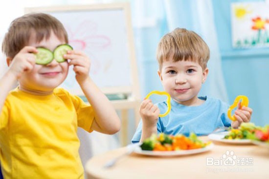 <b>日常哪些食物会造成孩子过早发育</b>