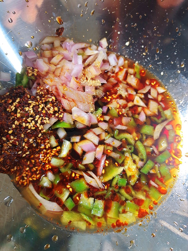 凉拌酸辣金针菇