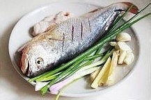 红烧黄花鱼的做法