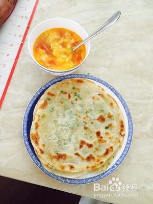 河南特色-饺子皮葱油饼怎么做