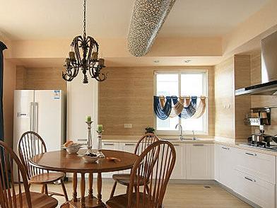 柚木强化地板+木纹砖打造雅致主义复式