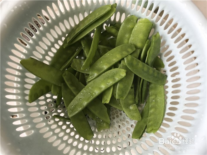牛霖炒荷兰豆的做法