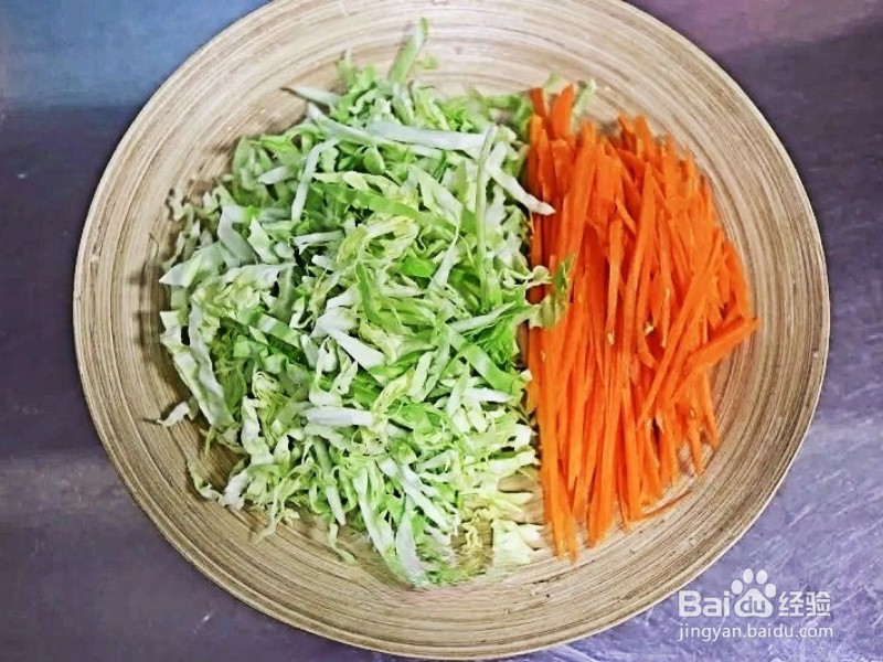 如何做肉丝炒包心菜