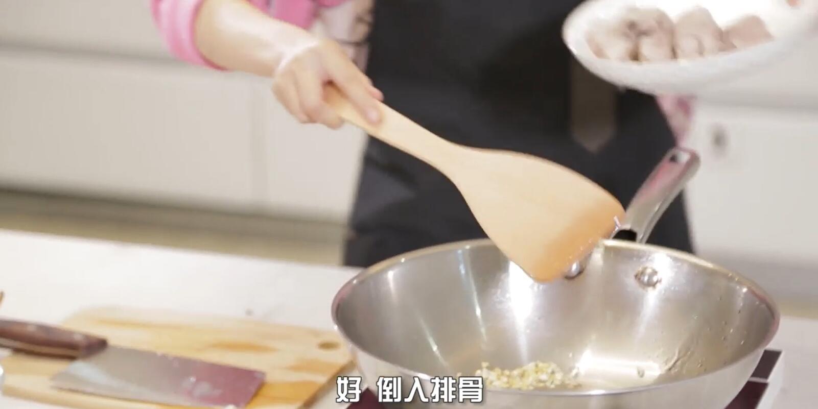 糖醋排骨怎么做