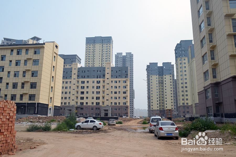 发生火灾时高层住户要怎么逃跑比较安全？