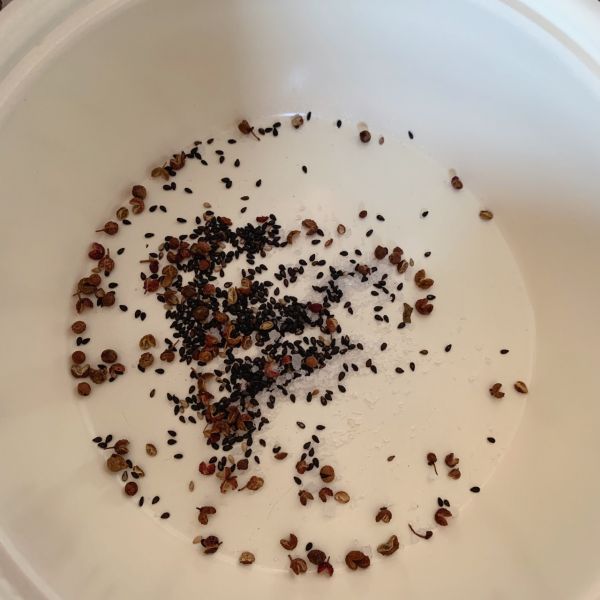 黑芝麻椒盐玉米粒