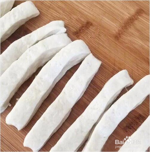在家自制油条的家常方法，健康简单味道好！