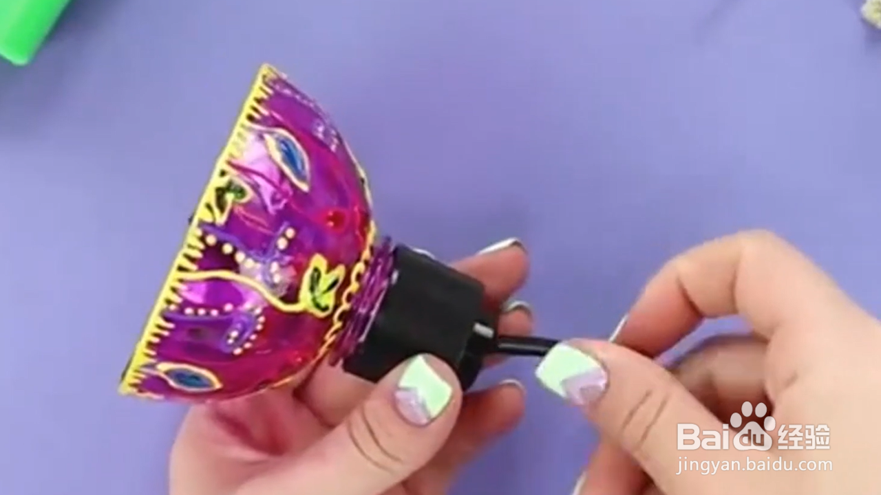 如何帮芭比制作好看的生活用品