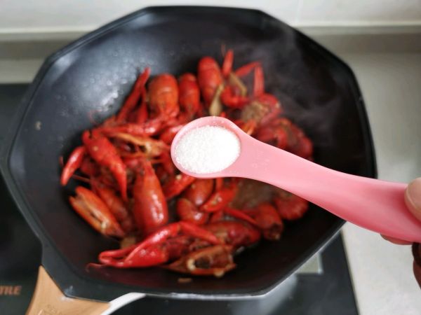 香辣红烧小龙虾