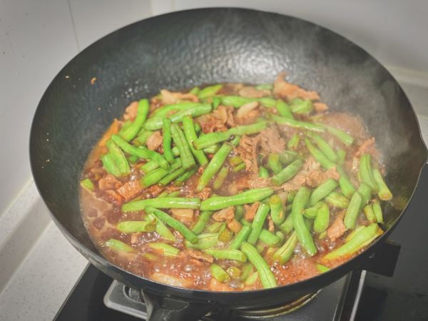 懒人版豆角焖面