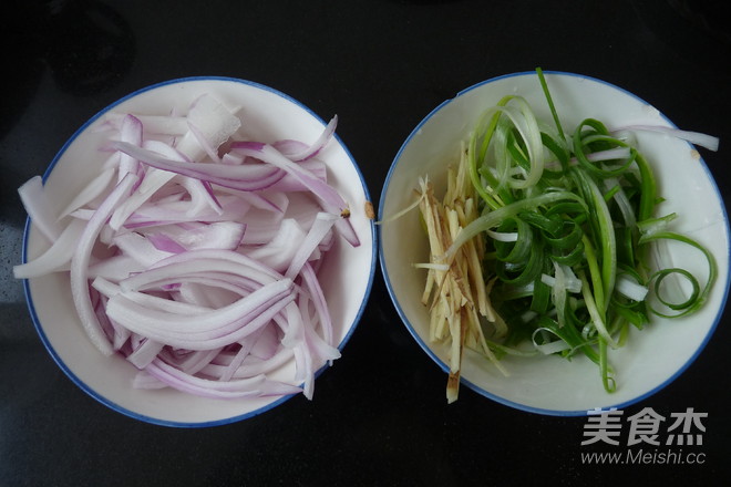 香葱鸡腿的做法