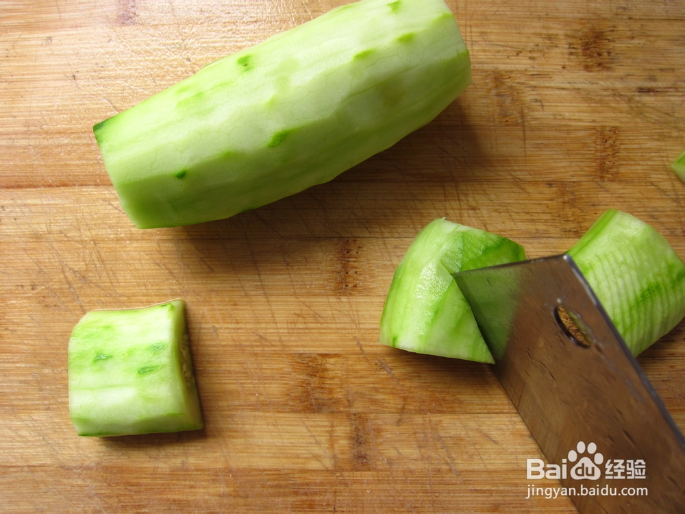 家庭版快手菜•凉拌黄瓜的做法