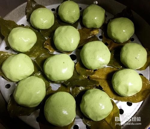 如何用艾草制作美味的青团