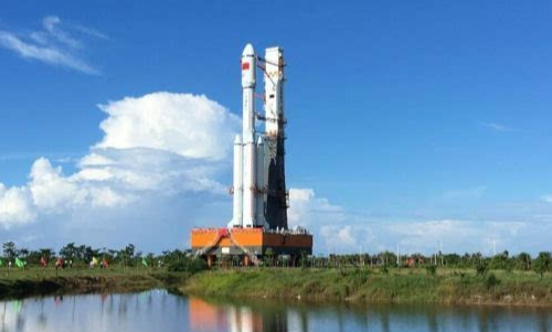 文昌卫星发射中心濒临什么海