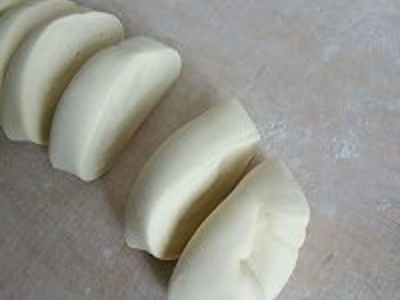 拉面用高筋面粉还是中筋面粉