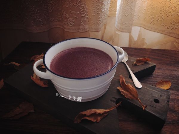 红枣花生黑米糊
