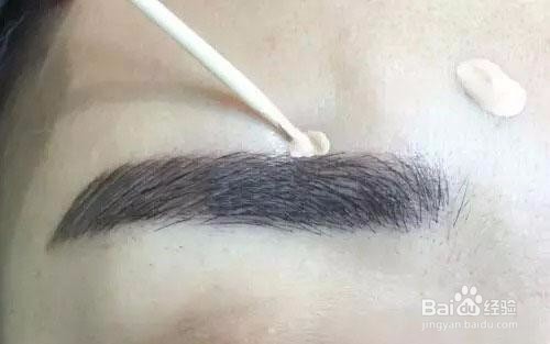 纹眉后的注意事项