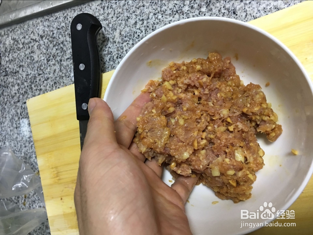 猪肉丸子汤 超简易家常瘦肉丸子汤的做法