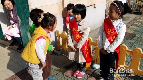 如何跟陌生人交流