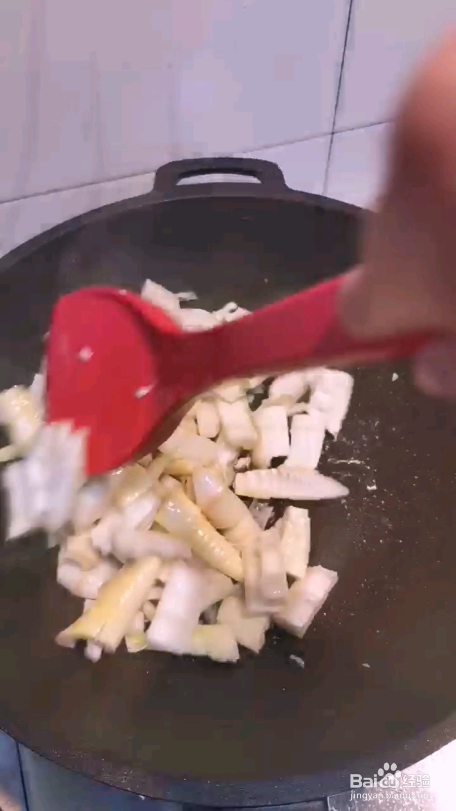 如何制作油焖春笋